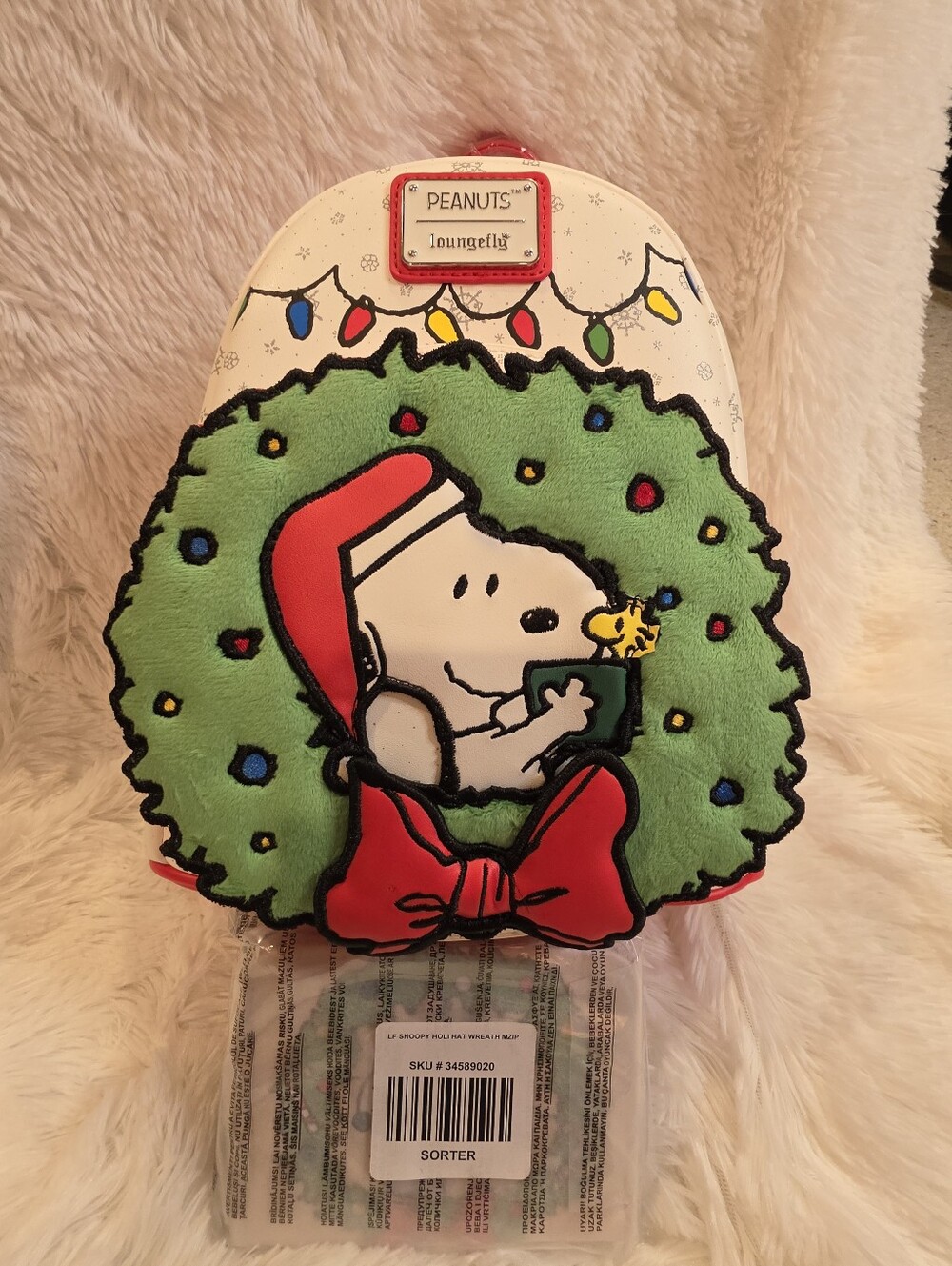Loungefly Peanuts Snoopy Holiday Hat wreath Mini Backpack and Wallet